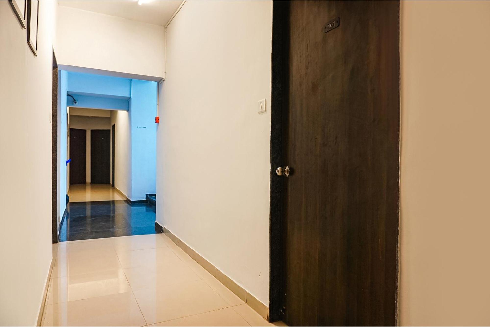 Fabhotel Aura Homes - Nr Khandoba Mandir Pimpri-Chinchwad Экстерьер фото