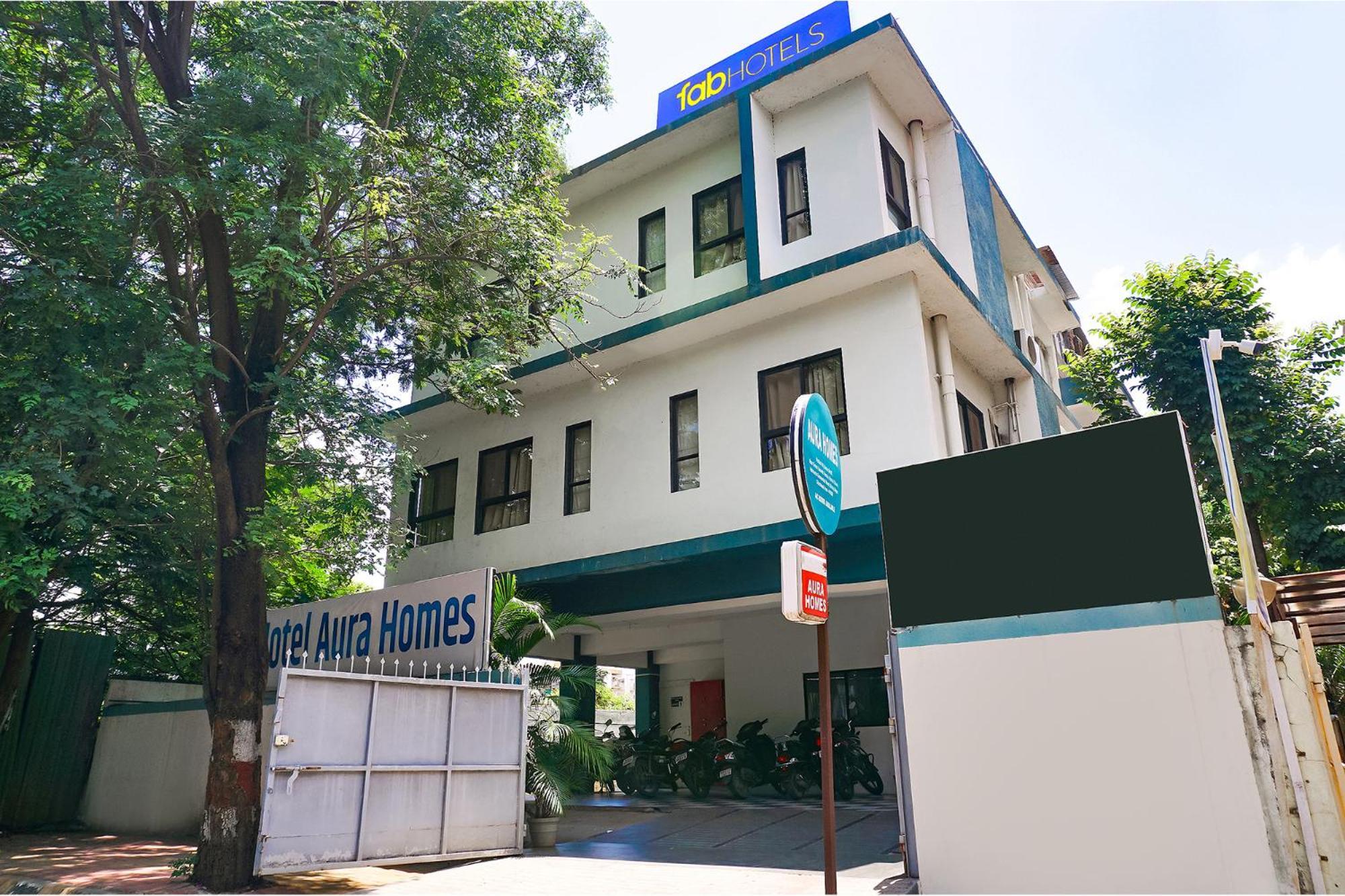 Fabhotel Aura Homes - Nr Khandoba Mandir Pimpri-Chinchwad Экстерьер фото